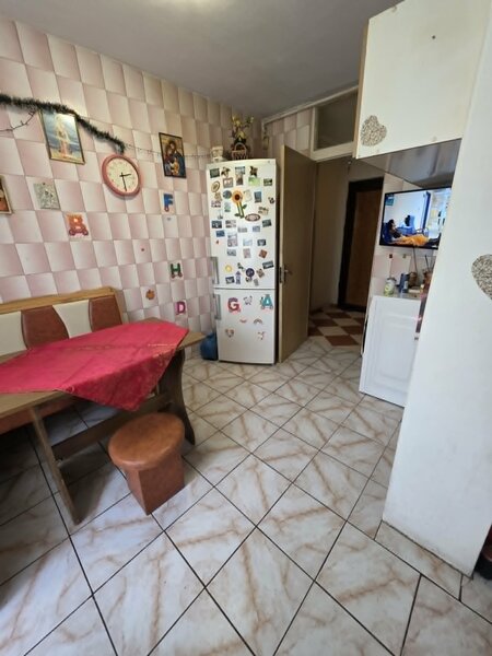 Vacaresti, Tineretului.